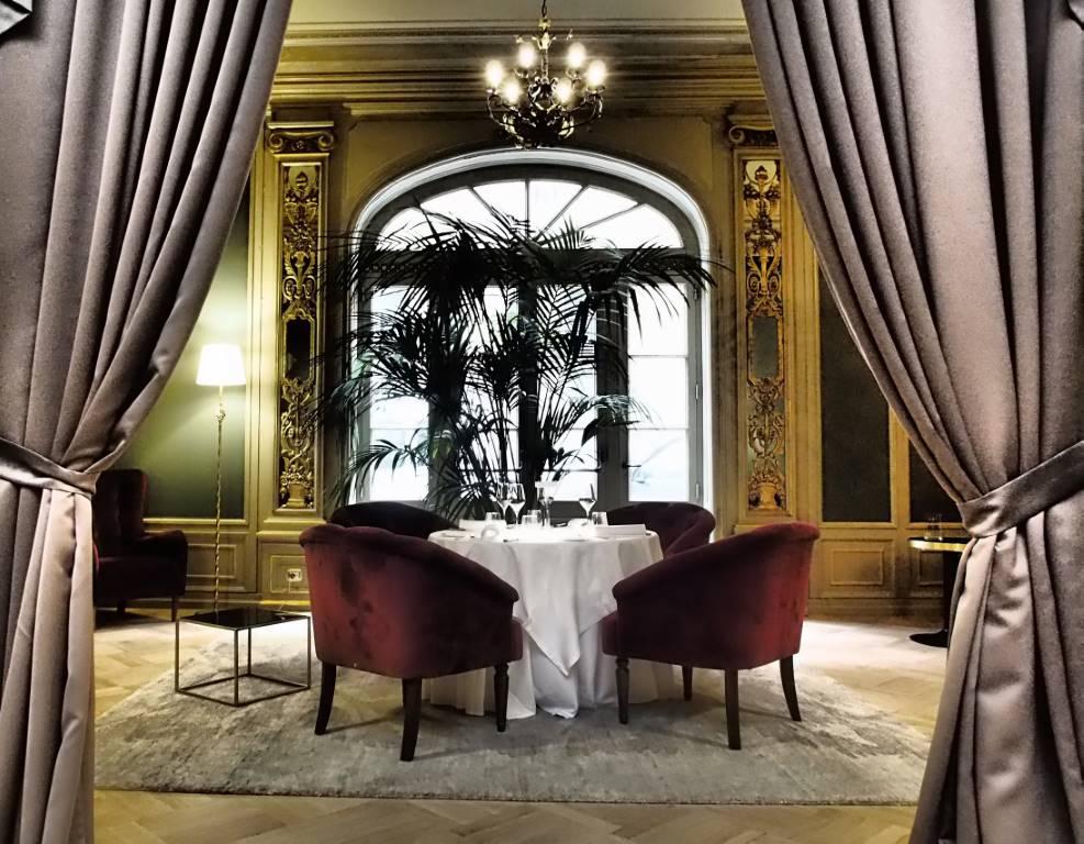 Grand Hotel Et Des Palmes Palermo Ngoại thất bức ảnh The restaurant in 2011