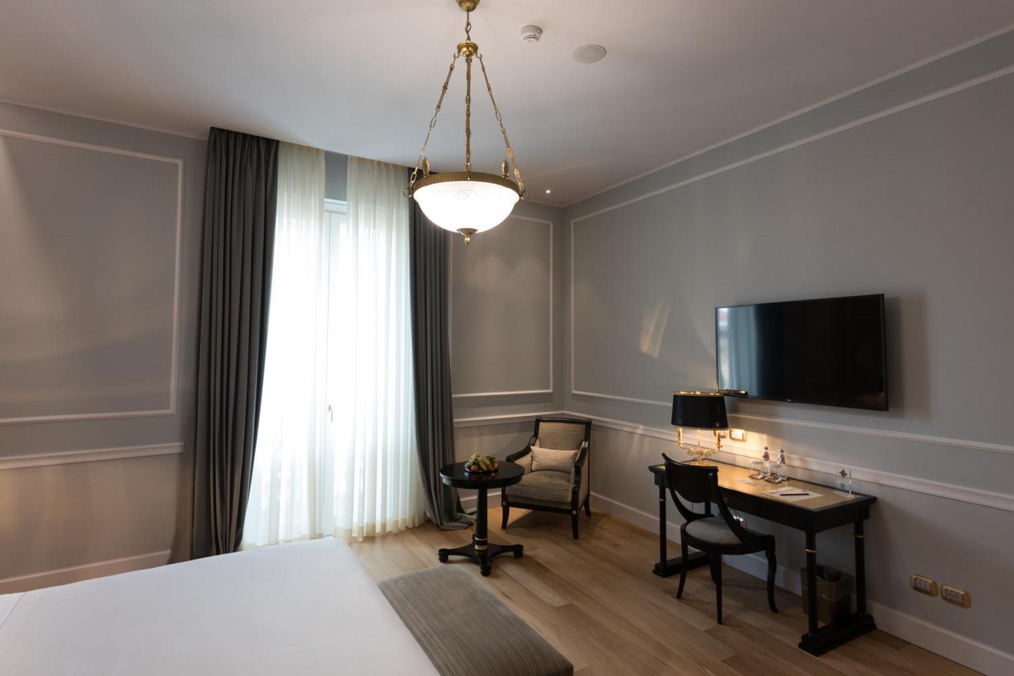 Grand Hotel Et Des Palmes Palermo Ngoại thất bức ảnh A room at the hotel